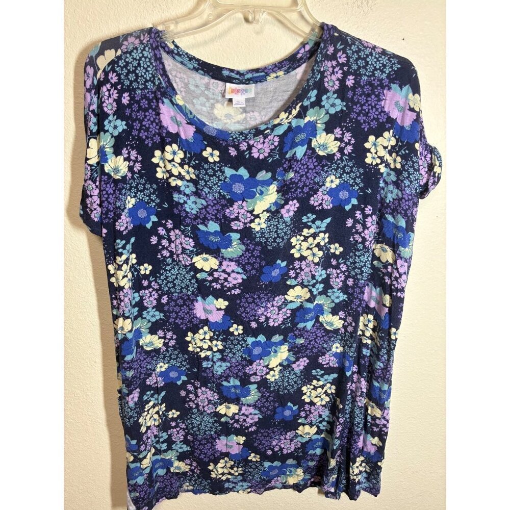 LuLaRoe T-Shirt Oversized Floral Boho Casual Cottage Colorful Top Blue Sz Large